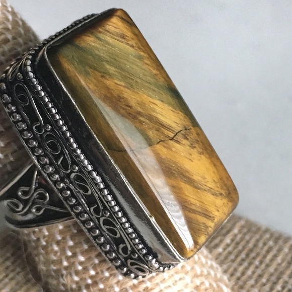 New Tiger’s Eye Gemstone Silver Overlay Vintage Style Ring Size 8 - Picture 4 of 11